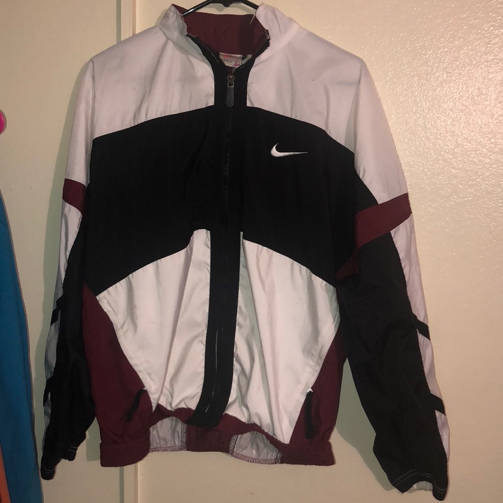 Wind breaker